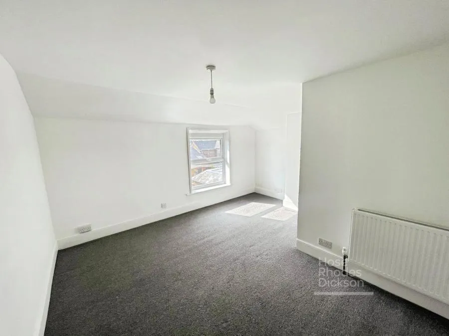 Fairlee Road, Newport, PO30, photo 10