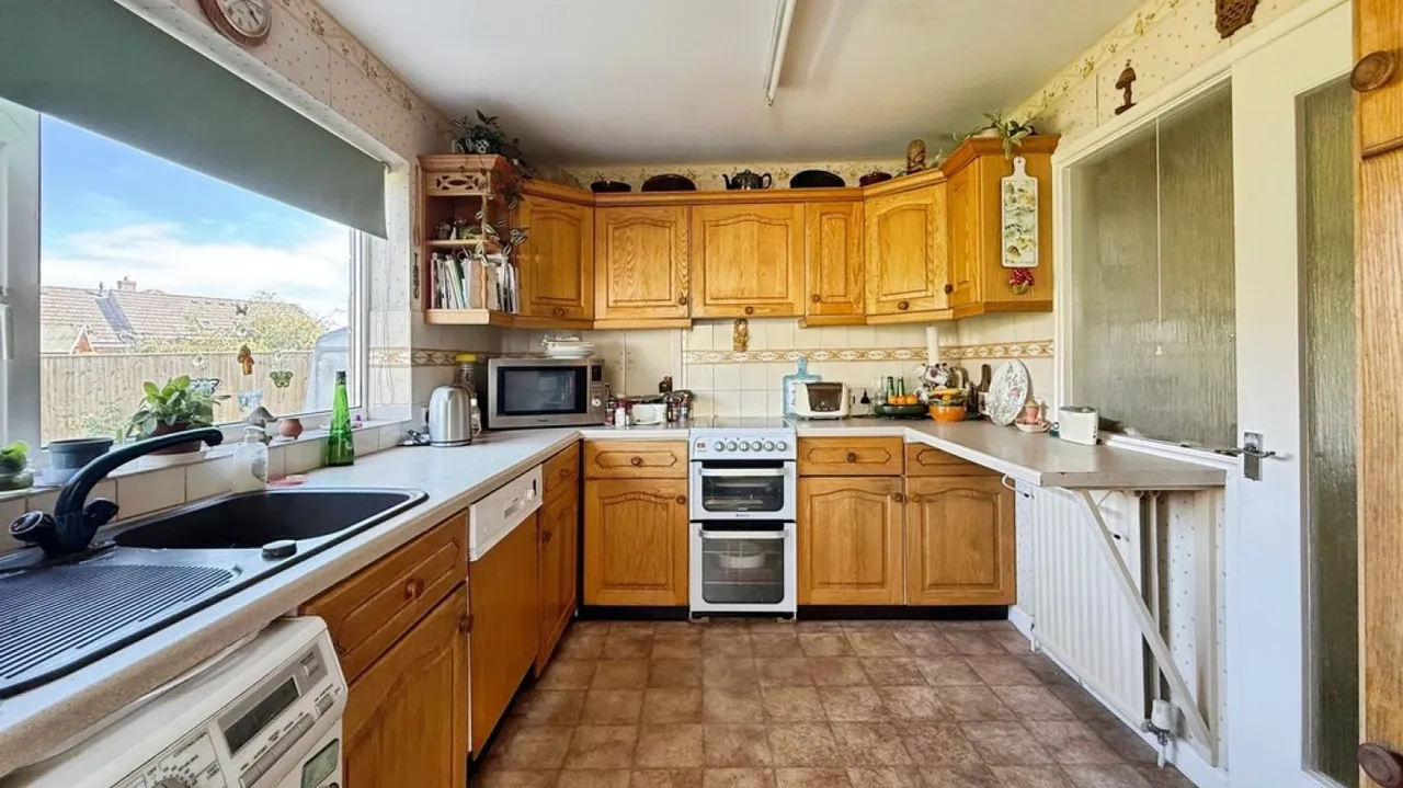 Hazel Grove, Trowbridge, photo 5