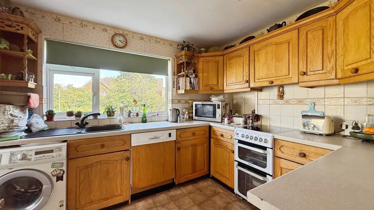 Hazel Grove, Trowbridge, photo 6