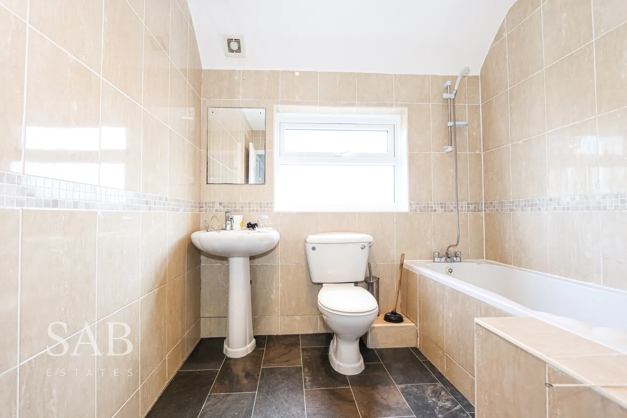 Collingwood Road, Uxbridge, UB8, photo 7