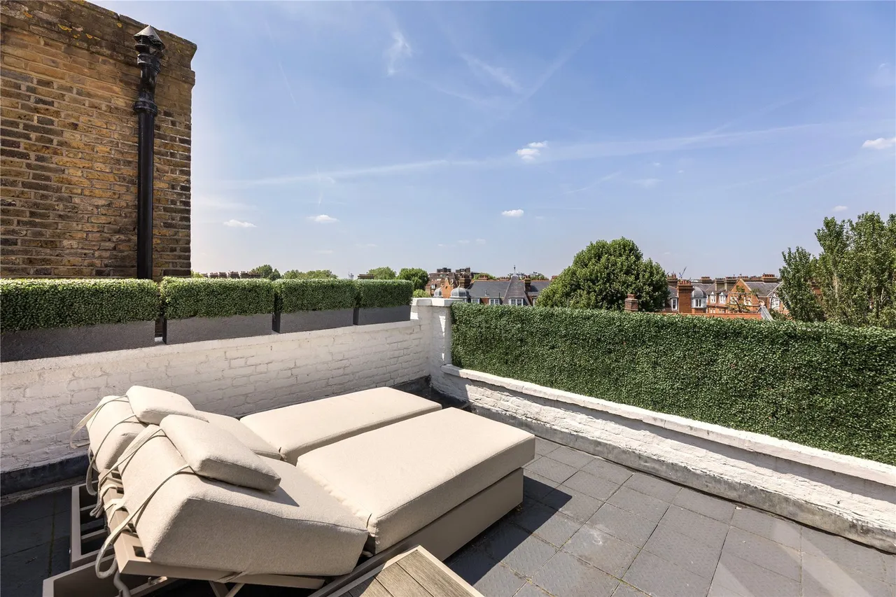 Chelsea Embankment, Chelsea, London, SW3, photo 2