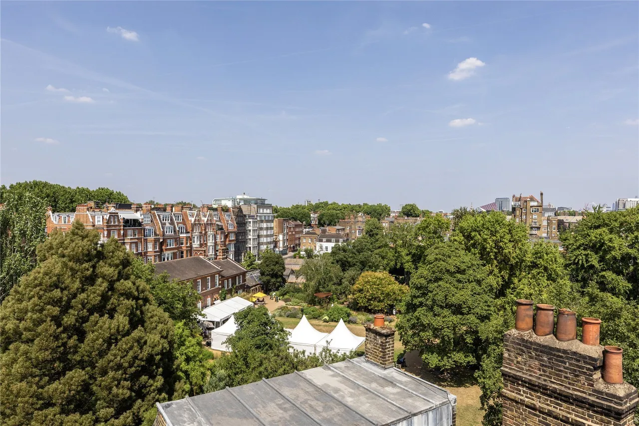 Chelsea Embankment, Chelsea, London, SW3, photo 12