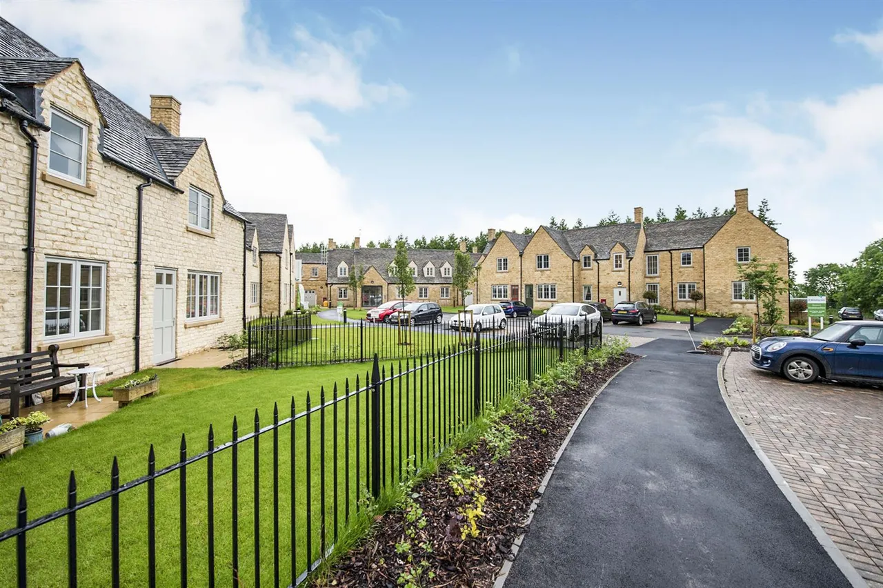 Fosseway, Stow on the Wold, GL54, photo 15