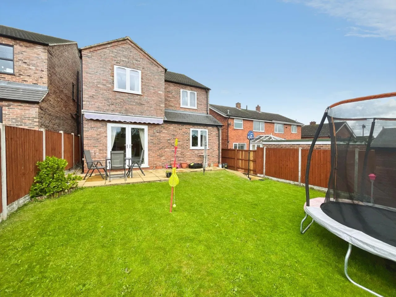 The Leys, Newhall, DE11, photo 13