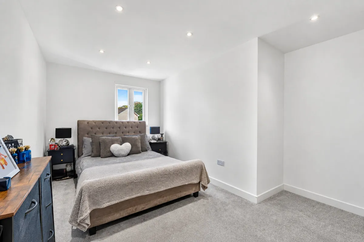East Grinstead, RH19 2HG, photo 6