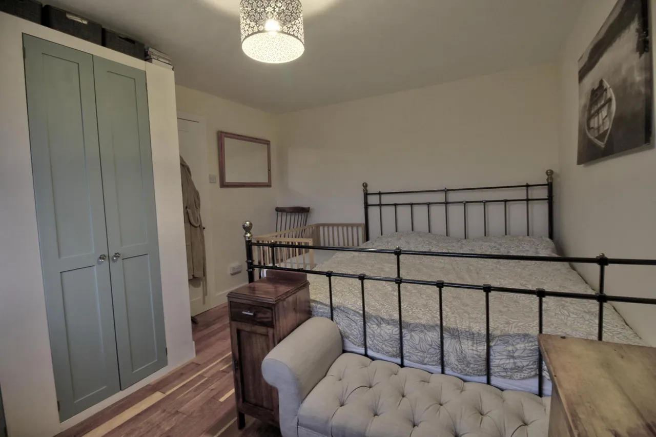 Bramble Road, Petersfield, GU31, photo 15