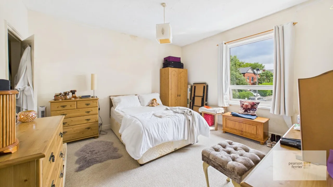 Chesham Crescent, Bury, BL9 6BX, photo 5