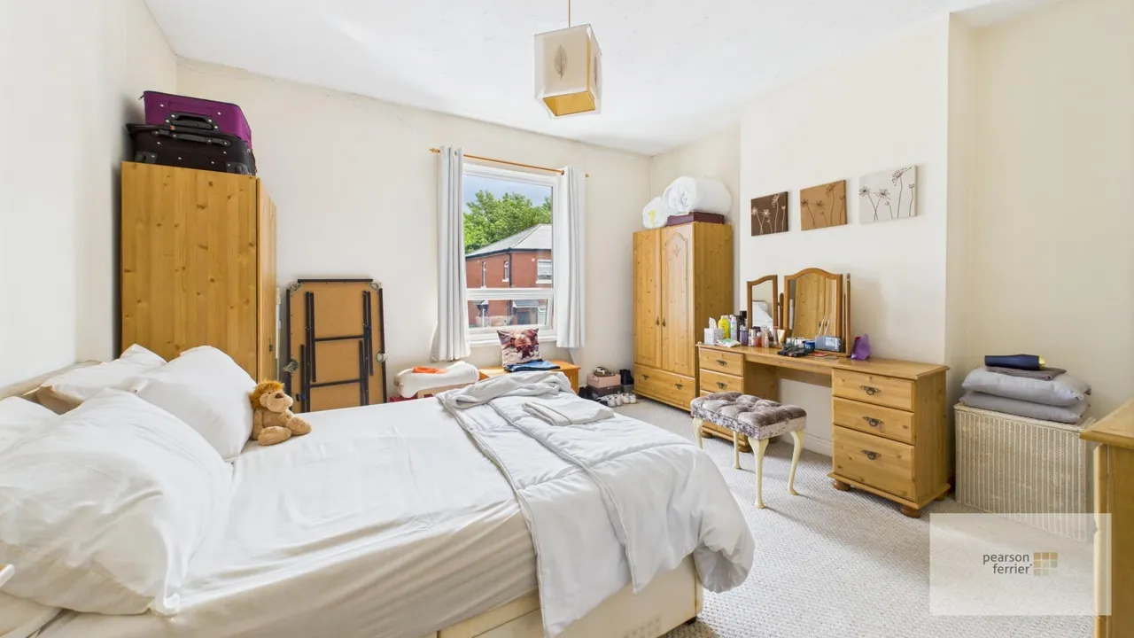 Chesham Crescent, Bury, BL9 6BX, photo 6
