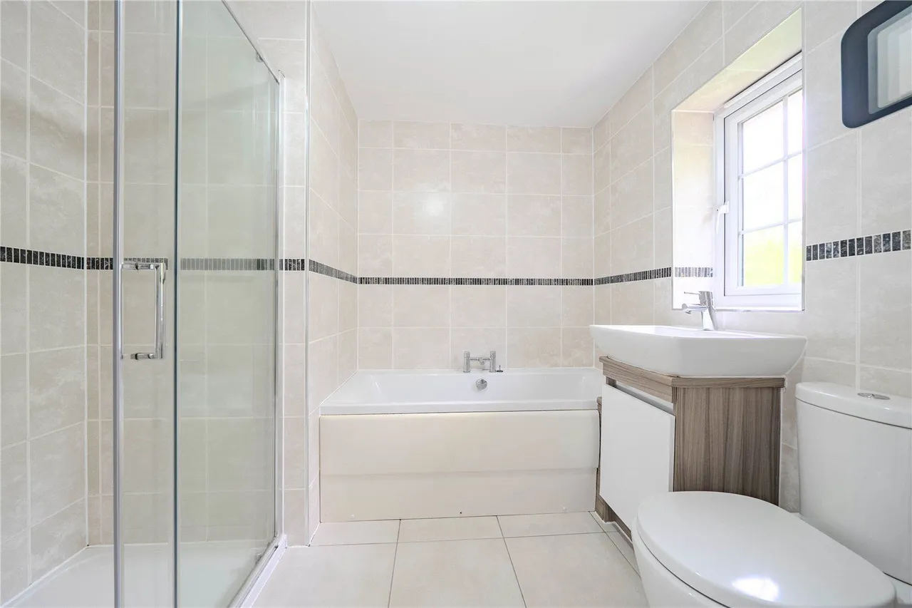 Bodington Way, Leeds, LS16, photo 6