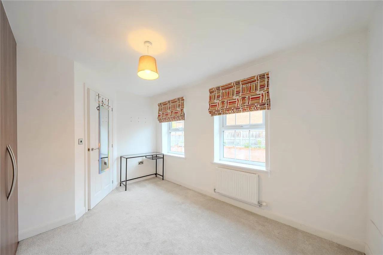 Bodington Way, Leeds, LS16, photo 13