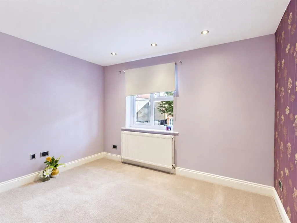 Parkfield Avenue, North Harrow, HA2, photo 4