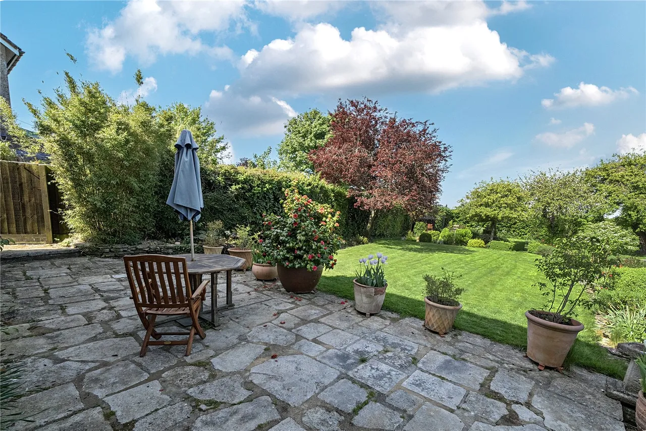 Townsend, All Cannings, Devizes, Wiltshire, SN10 3NX, photo 7