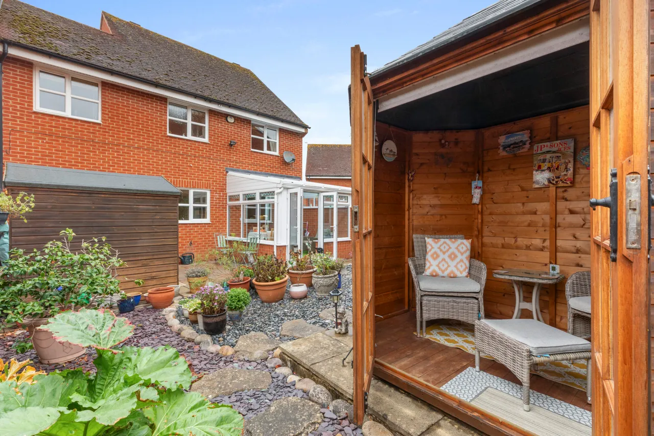 Youens Drive, Thame, OX9, photo 4