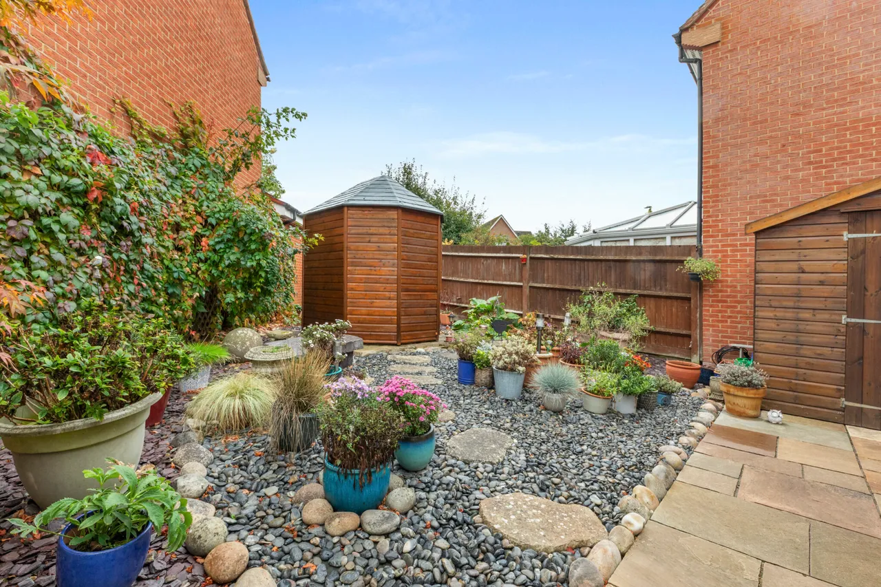 Youens Drive, Thame, OX9, photo 13