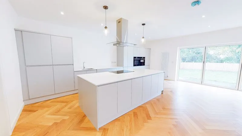 Kennel Lane Fetcham, Leatherhead KT22 9PR, photo 7