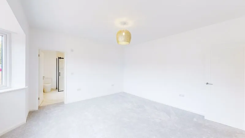Kennel Lane Fetcham, Leatherhead KT22 9PR, photo 11