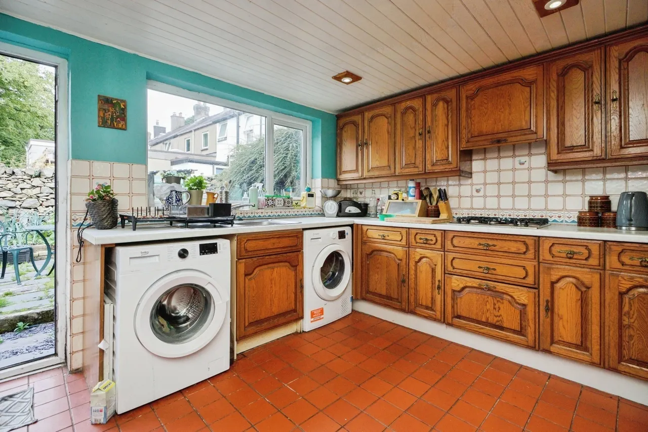 Well Street, Caernarfon, LL55, photo 8