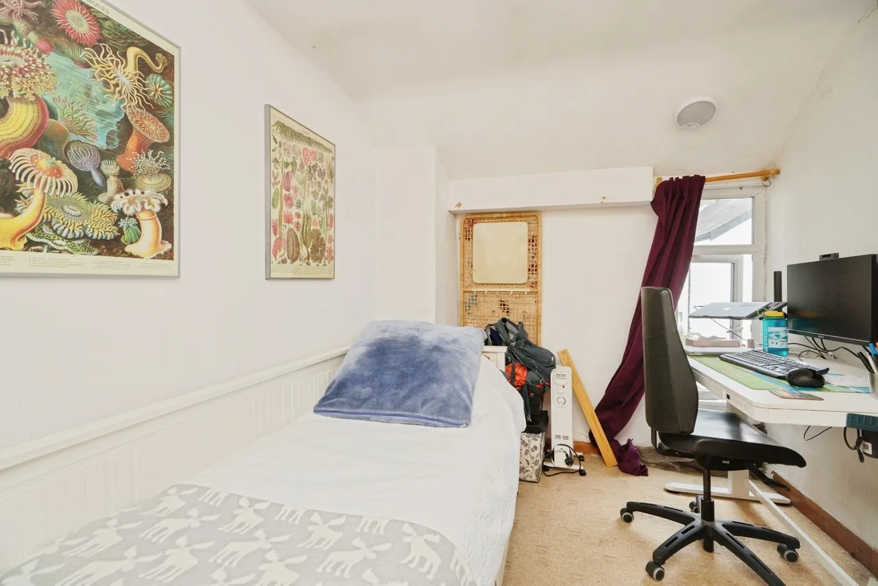Well Street, Caernarfon, LL55, photo 14