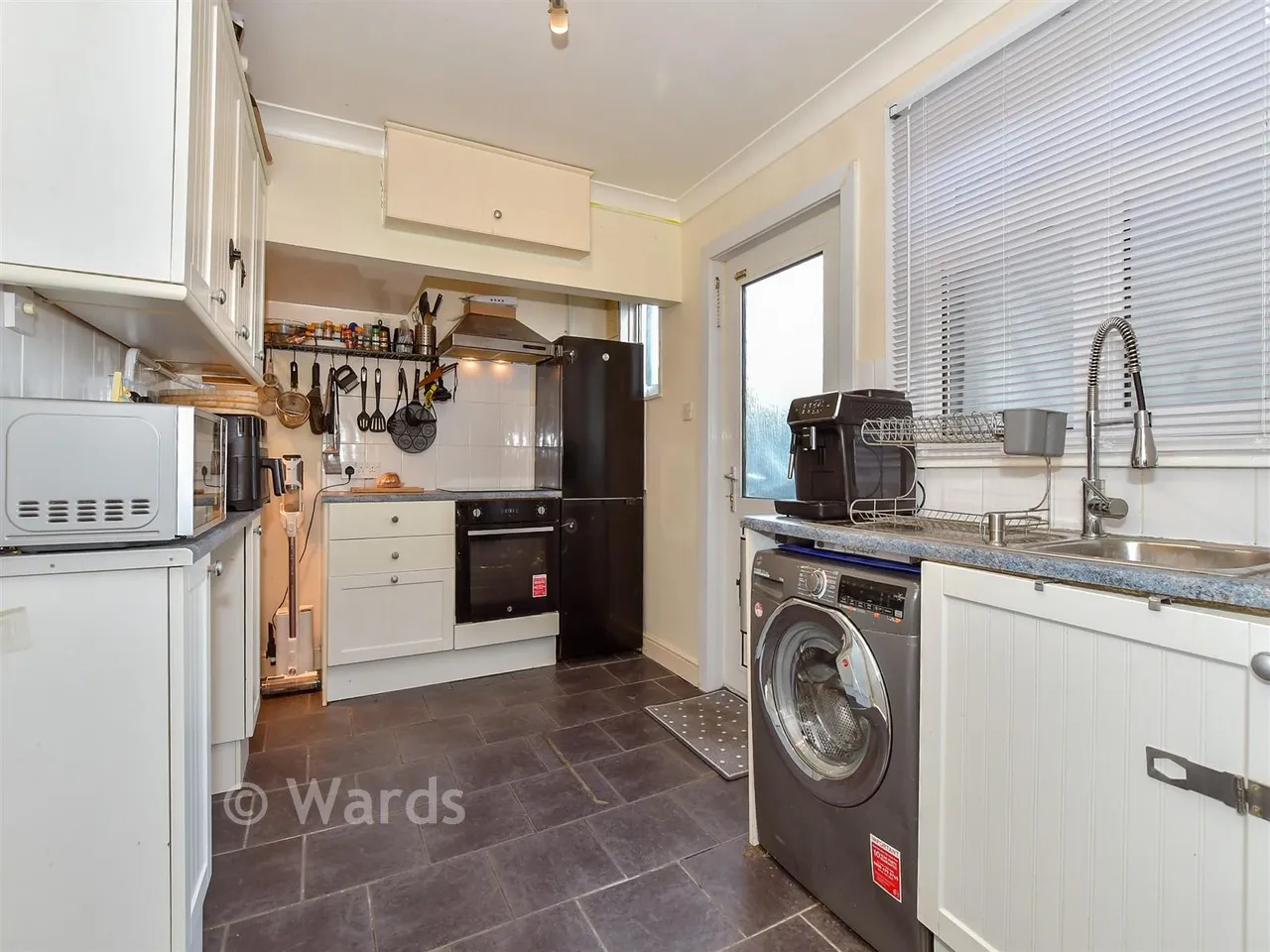 Queens Road, Aylesham, CT3, photo 2