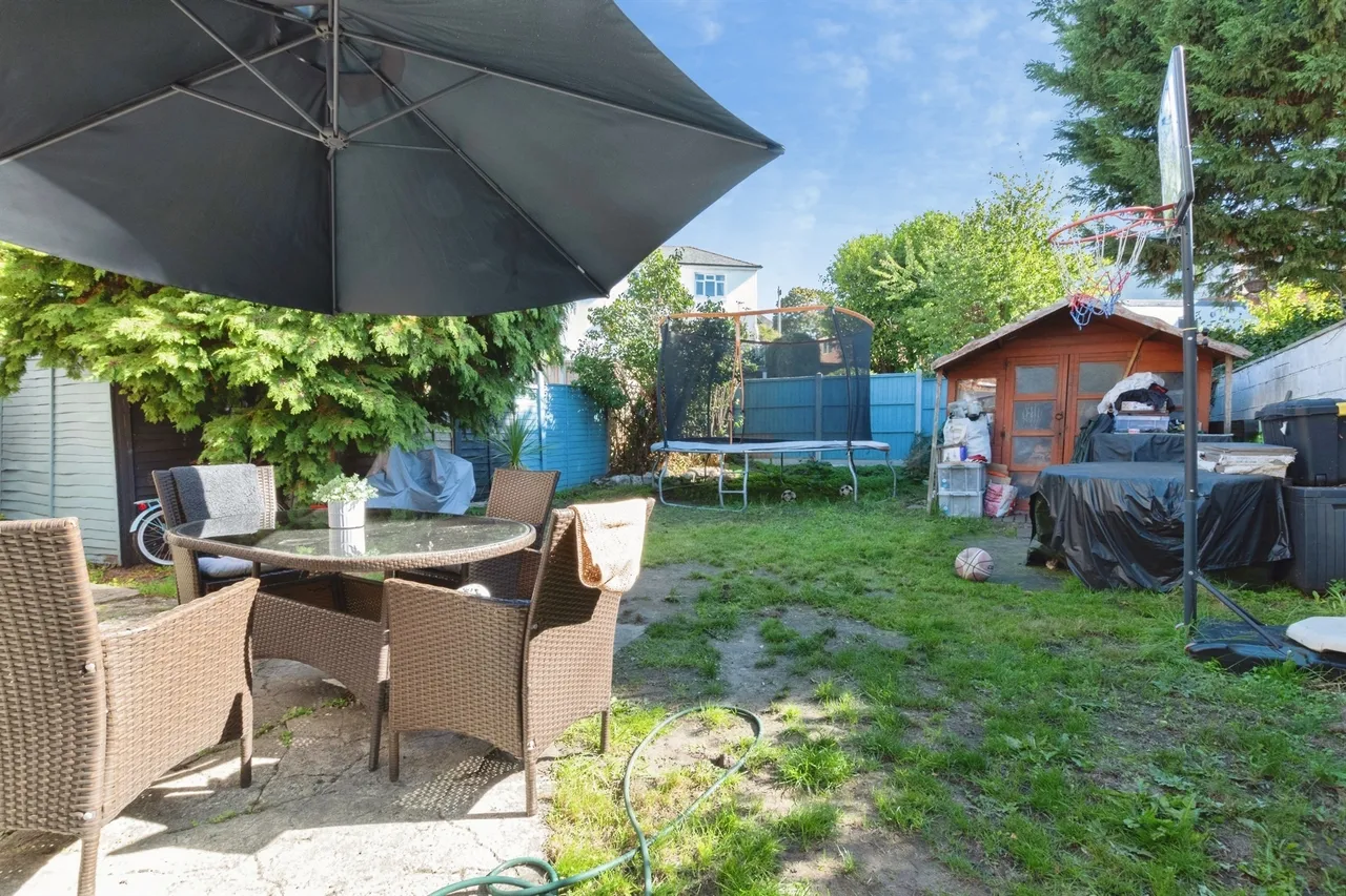 St. Albans Crescent, Bournemouth, BH8, photo 11