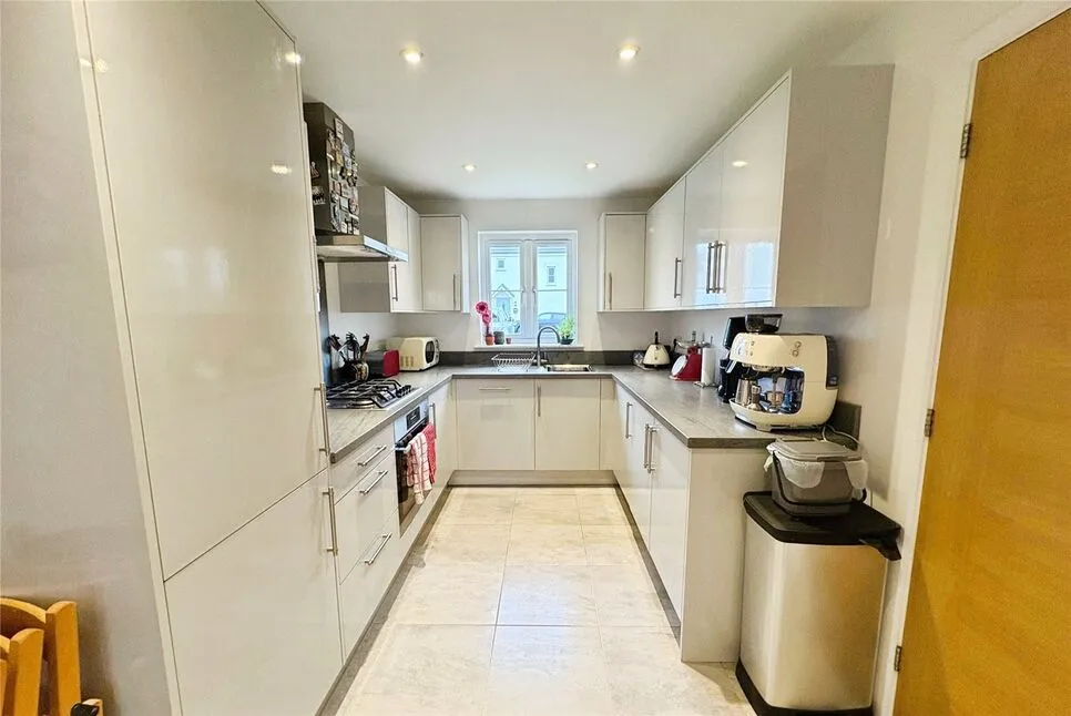 Caraway Close, Camborne, TR14, photo 6
