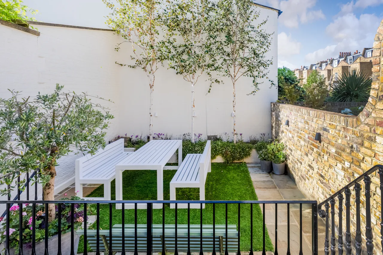 Eaton Terrace, Belgravia, London, photo 5