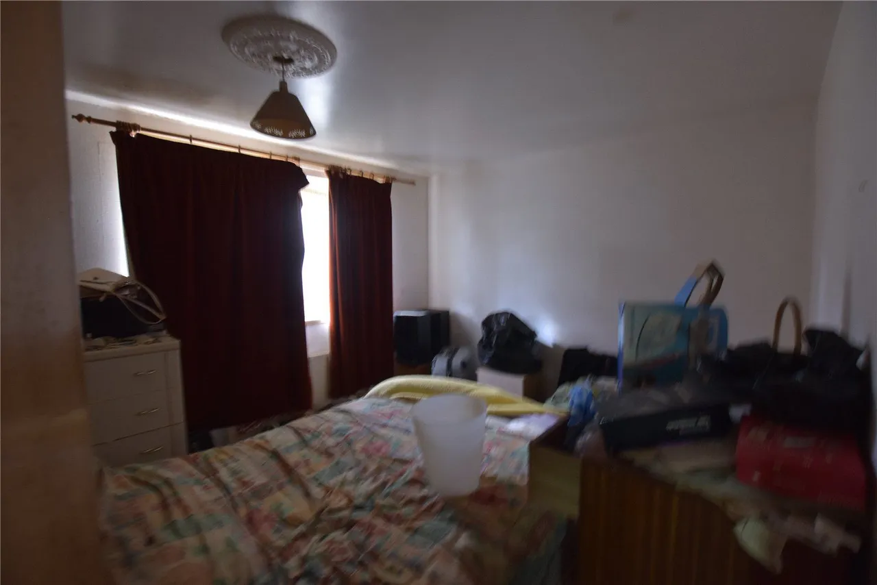 Cottingley Approach, Leeds, LS11, photo 6