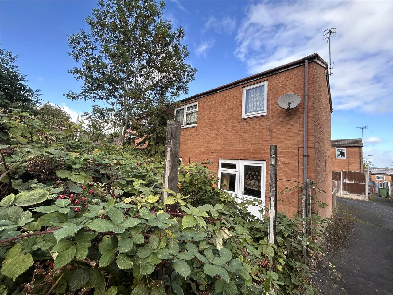 Cottingley Approach, Leeds, LS11, photo 9