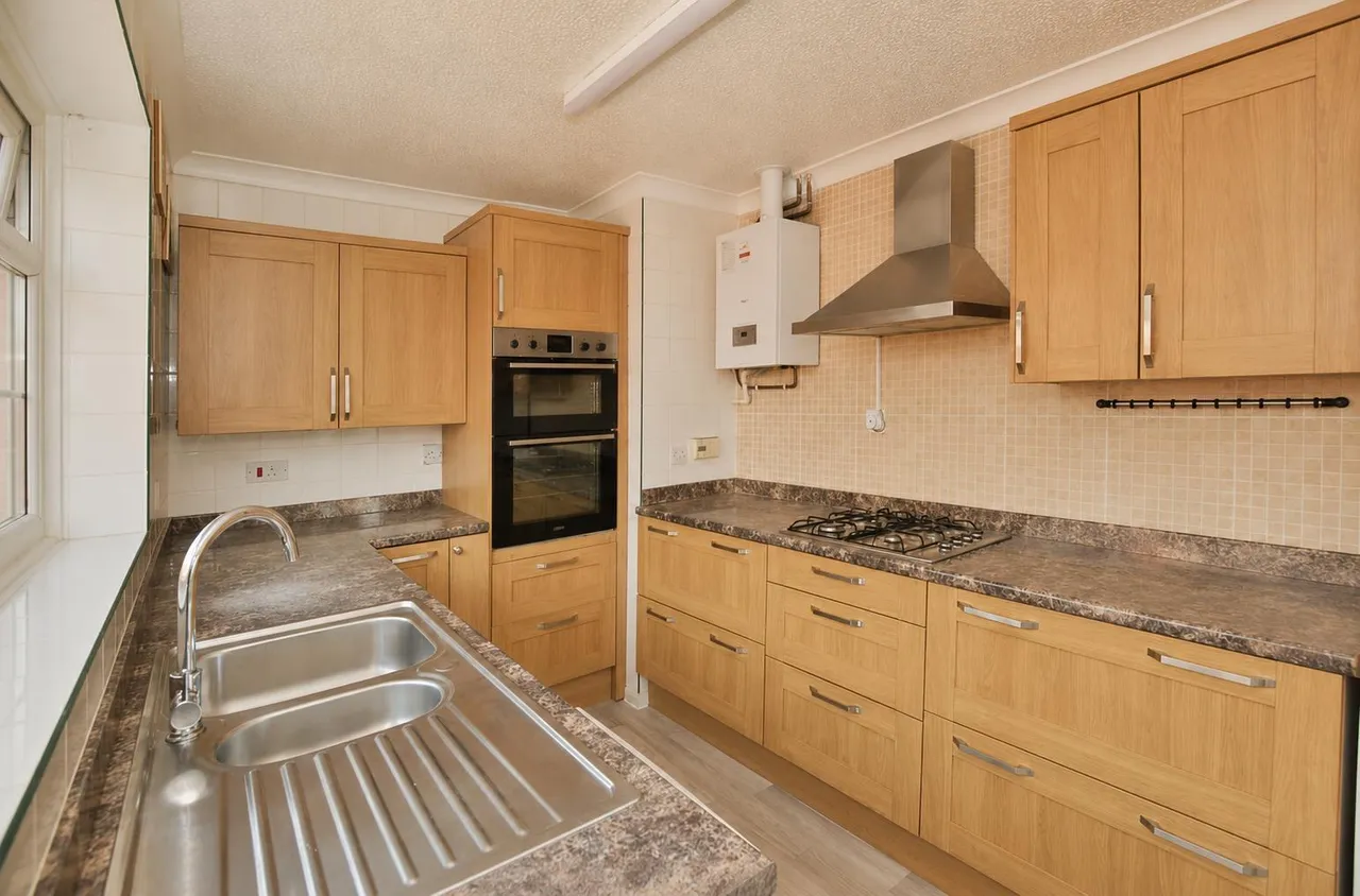 Holly Road, St. Marys Bay, Romney Marsh, Kent, TN29, photo 15