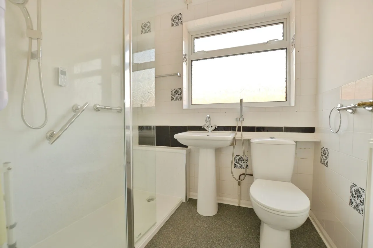 Holly Road, St. Marys Bay, Romney Marsh, Kent, TN29, photo 5