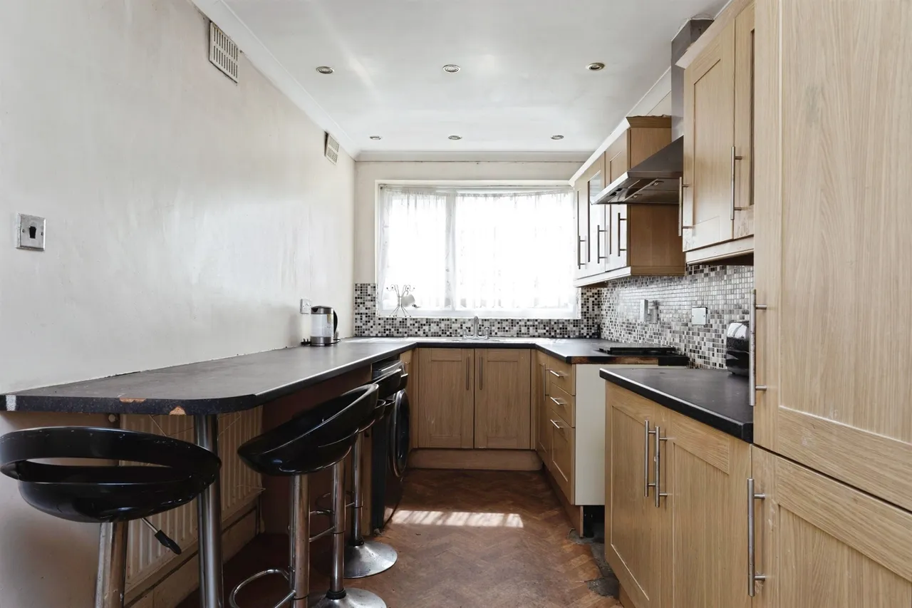 Ripple Road, Barking, photo 3