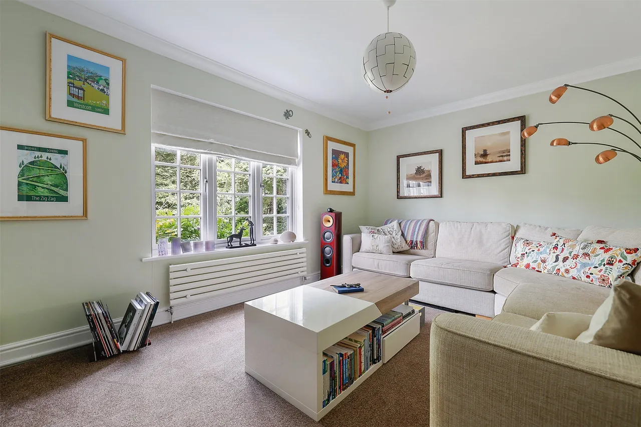 Westcott Street, Westcott, RH4, photo 9