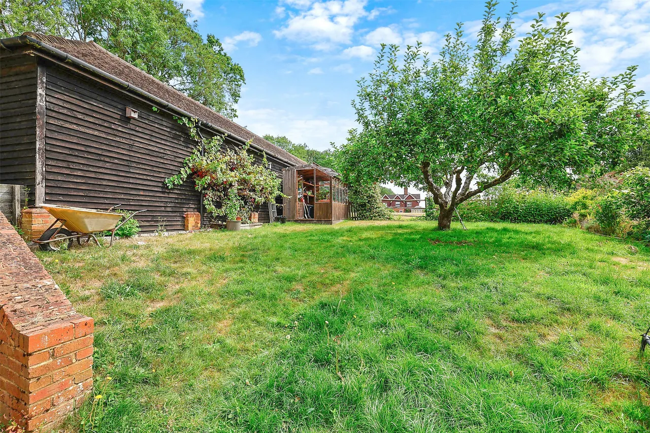 Westcott Street, Westcott, RH4, photo 5