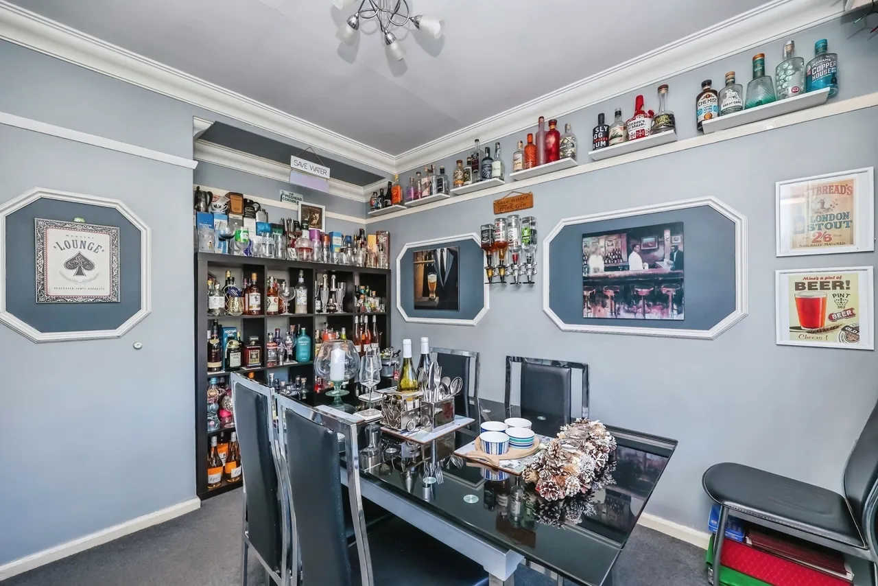 Greencroft, Clifton, NG11, photo 4