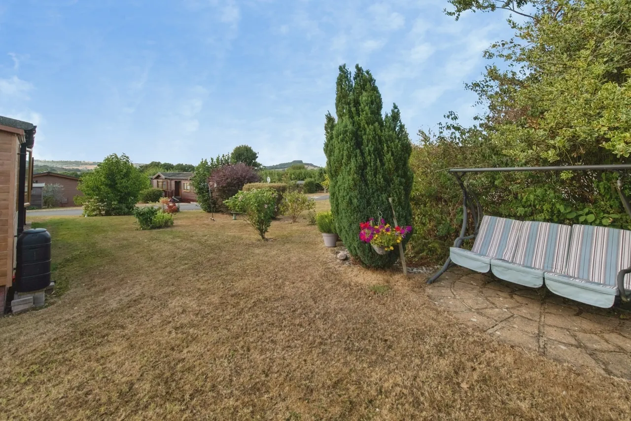 The Cedars, Otter Valley Park, EX14, photo 17