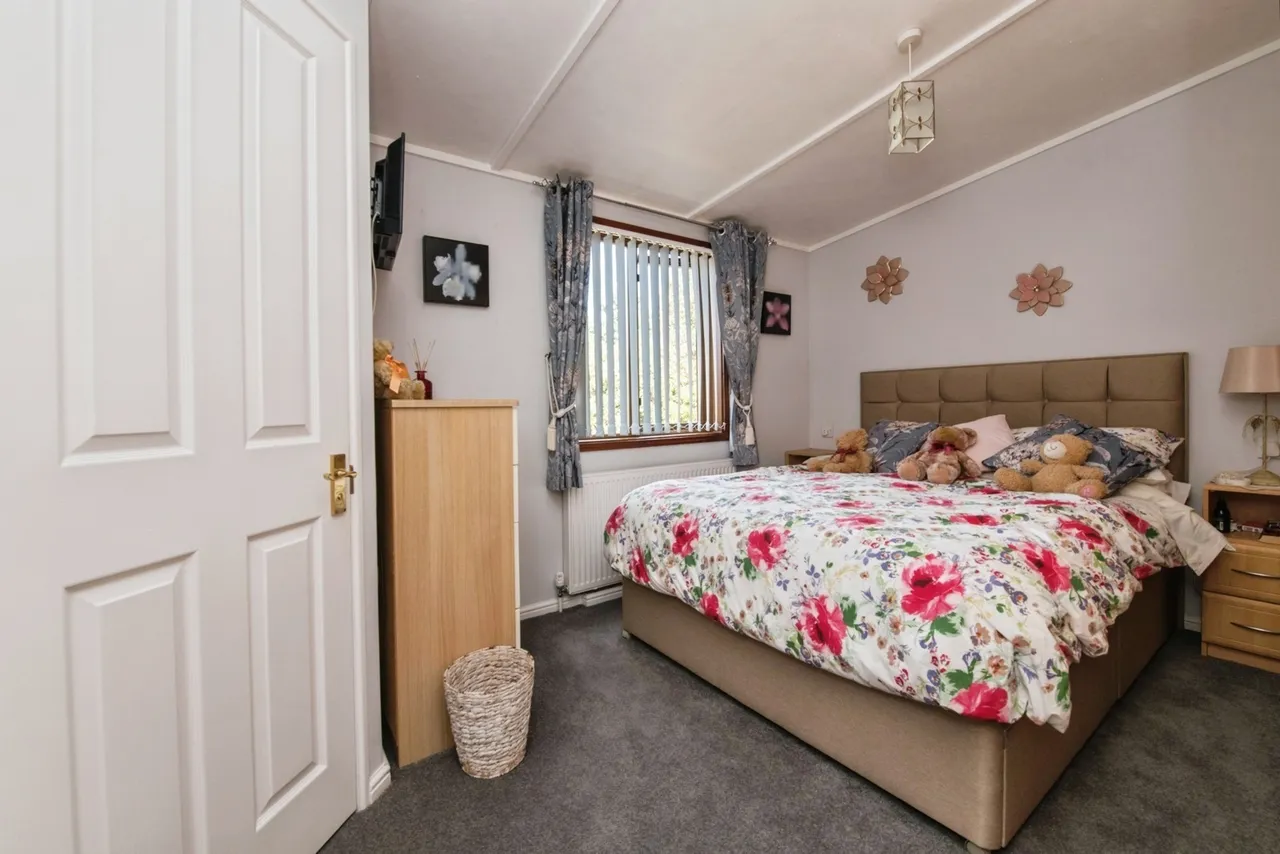 The Cedars, Otter Valley Park, EX14, photo 10