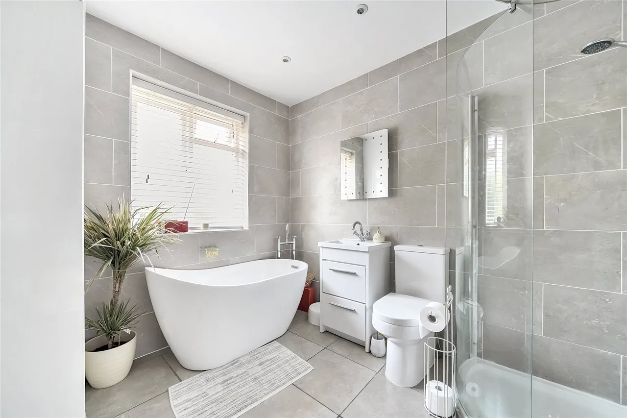 Links Road, West Wickham, BR4, photo 7