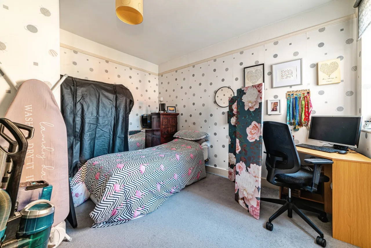 Worting Road, Basingstoke, RG21, photo 17