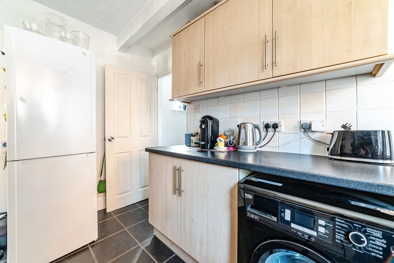 Worting Road, Basingstoke, RG21, photo 5