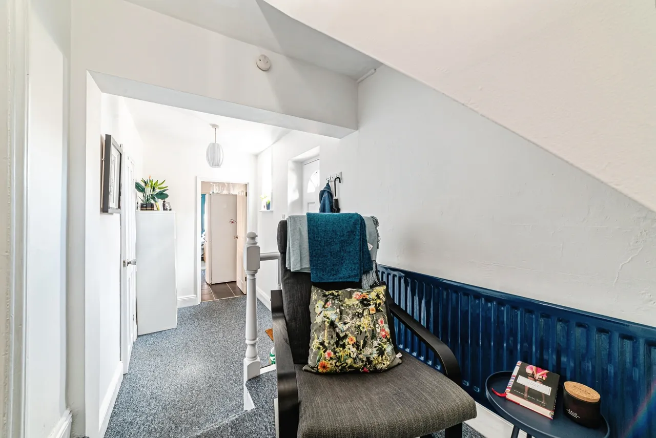 Worting Road, Basingstoke, RG21, photo 13