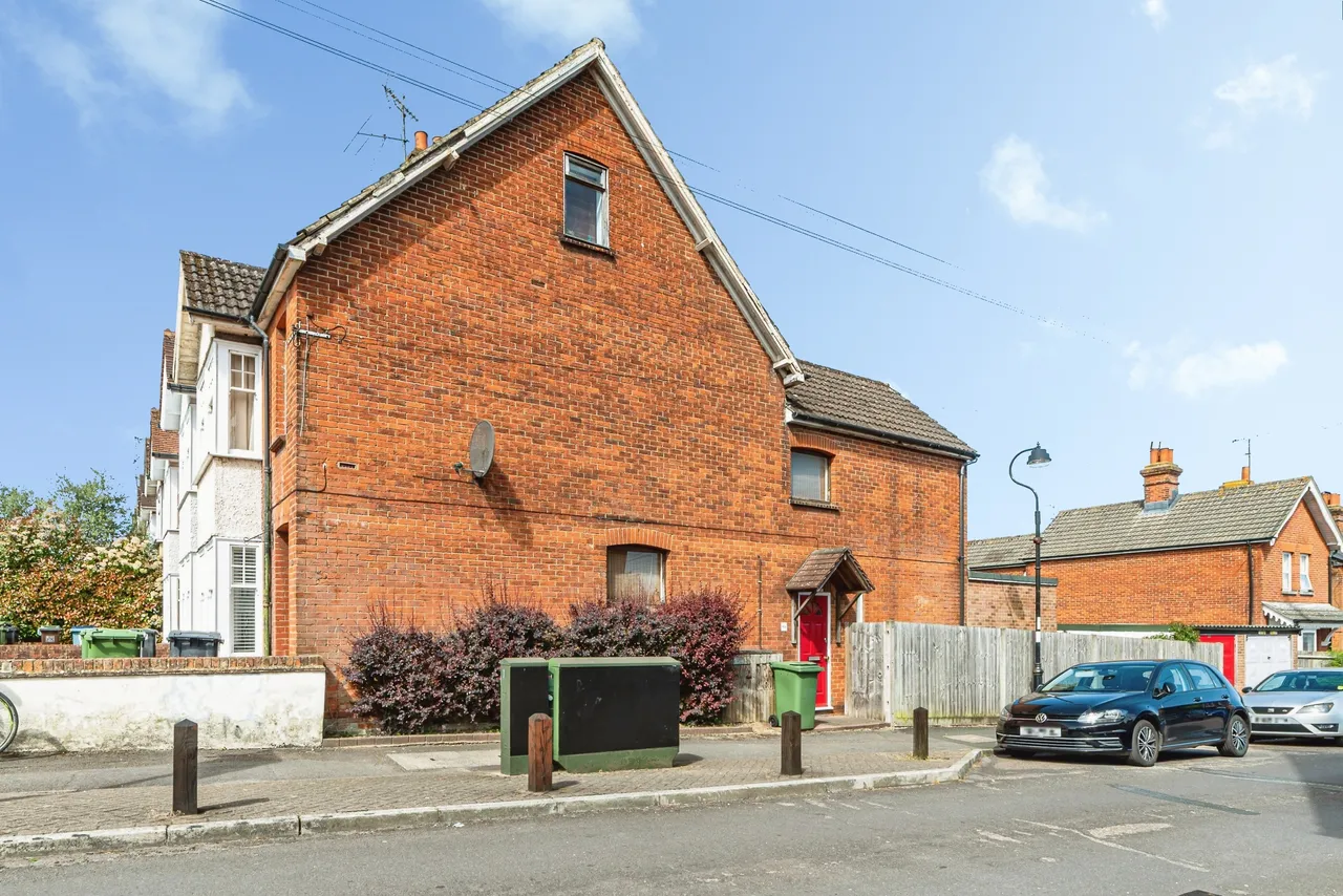 Worting Road, Basingstoke, RG21, photo 25