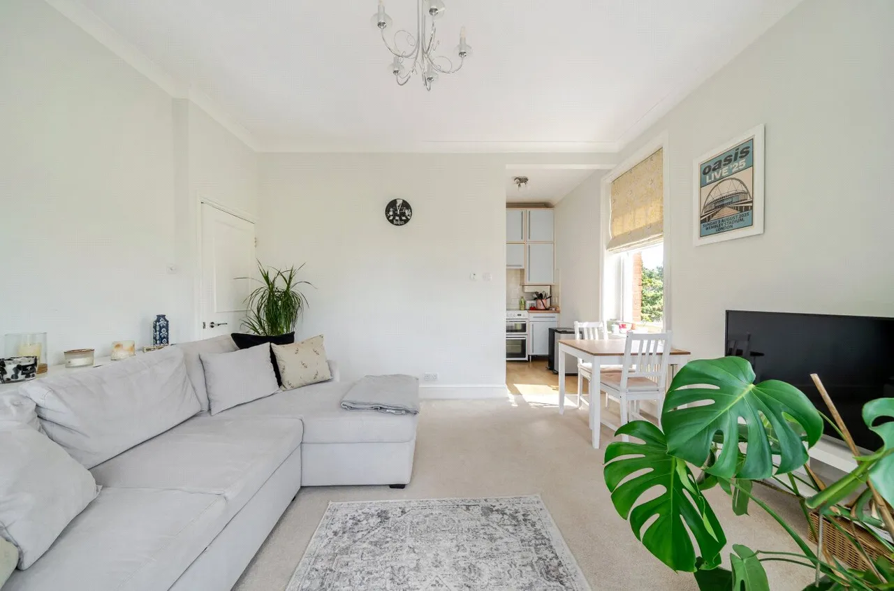 Clandon Road, Guildford, GU1, photo 11