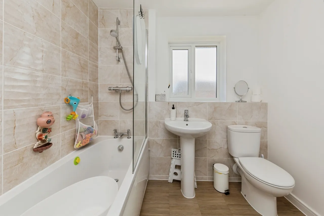 Taylor Road, CREWE, Cheshire, CW2, photo 16