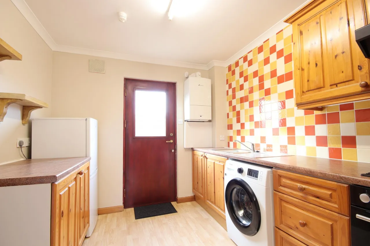 Springfield Drive, Elgin, IV30, photo 6