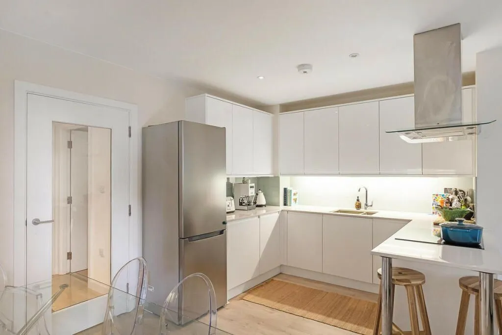Grove House, London Road, TW7, photo 3