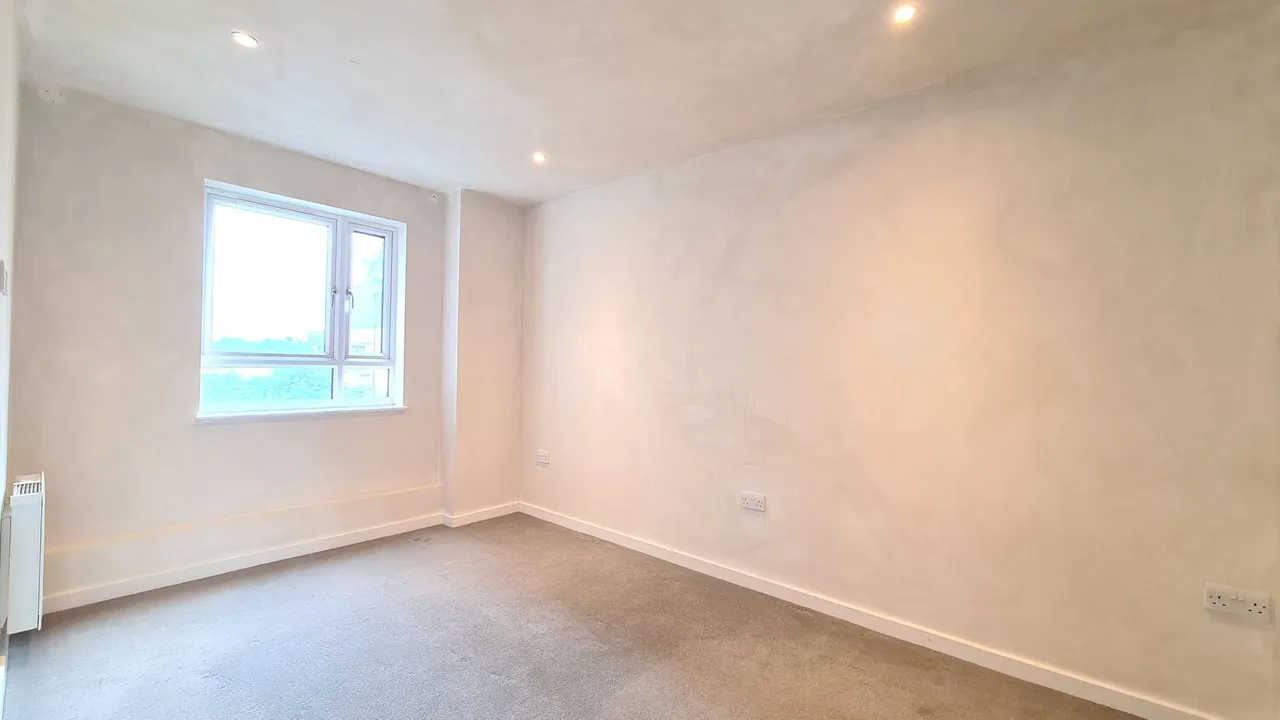 Grove House, London Road, TW7, photo 5
