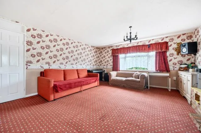 Rixman Close, Maidenhead, SL6, photo 8