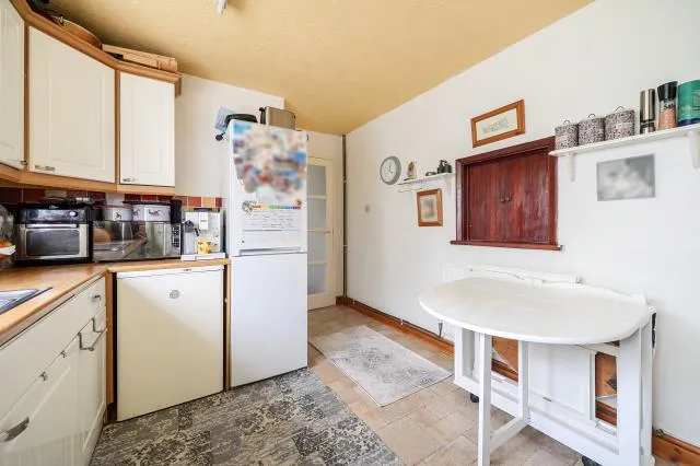 Rixman Close, Maidenhead, SL6, photo 4