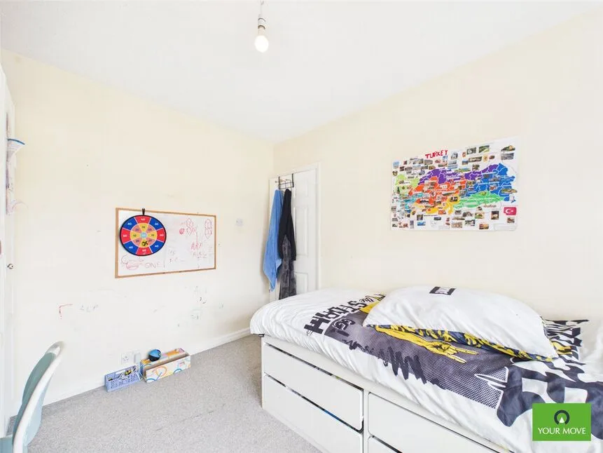 Rosebank Avenue, Hornchurch, Essex, RM12, photo 9
