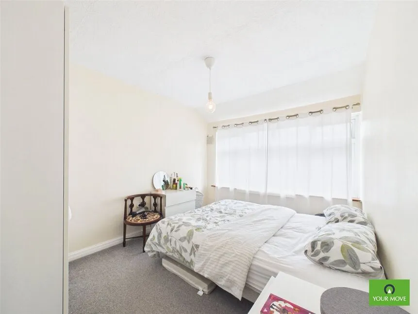 Rosebank Avenue, Hornchurch, Essex, RM12, photo 10